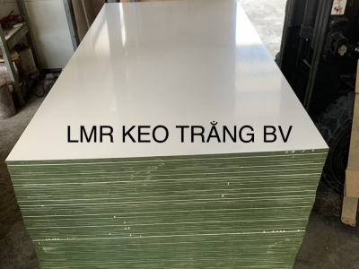 VÁN MDF CHỐNG ẨM PHỦ KEO TRẮNG